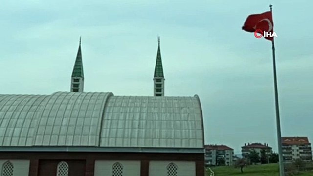 Bursa'da cami hoparlöründen sokağa çıkmayın çağrısı