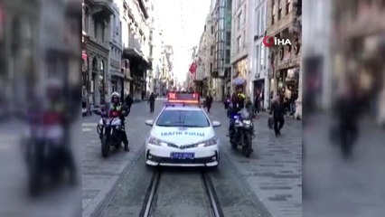 Taksim Meydanı güvercinlere kaldı