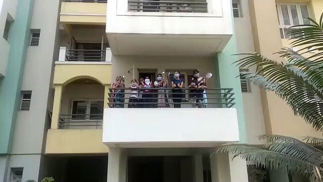 कोरोना नै धुत्कारो, घरां बैठ निभावो भाईचारो: अजमेर में ख्वाजा साहब की दरगाह सैनेटाइज की गई, हनुमानगढ़ में रेलयात्रियों के हाथों पर हुई मार्किंग