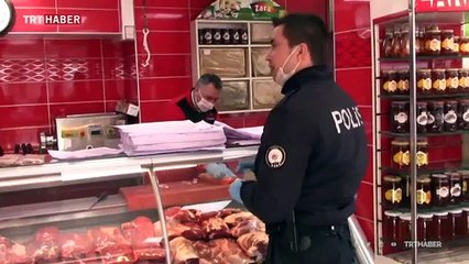 Vefa Sosyal Destek Grubu yaşlılar için iş başında