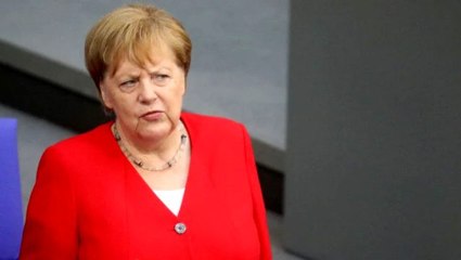 下载视频: Son Dakika: Almanya Başbakanı Angela Merkel, doktorunda koronavirüs çıkması üzerine kendisini karantinaya aldı