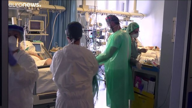 Covid-19: Italia, diminuisce il numero dei morti rispetto a sabato