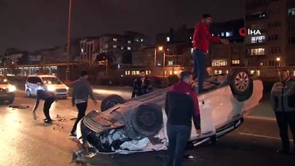 Bayrampaşa'da feci kaza kamerada: 1 ağır 4 yaralı