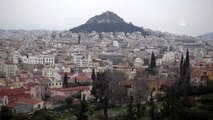 Yunanistan'da sokağa çıkma yasağı uygulanacak
