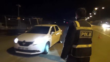 Kahramanmaraş'a giriş yapan vatandaşlar sağlık kontrolünden geçiriliyor