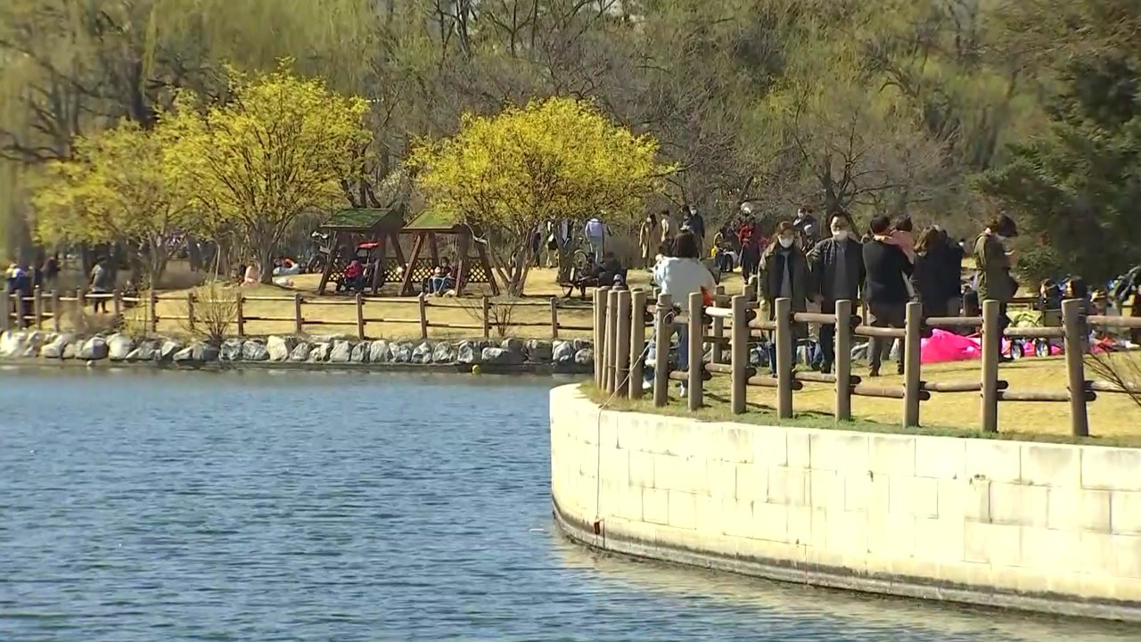 [날씨] 전국 맑고 포근, 큰 일교차...대기 건조 / YTN