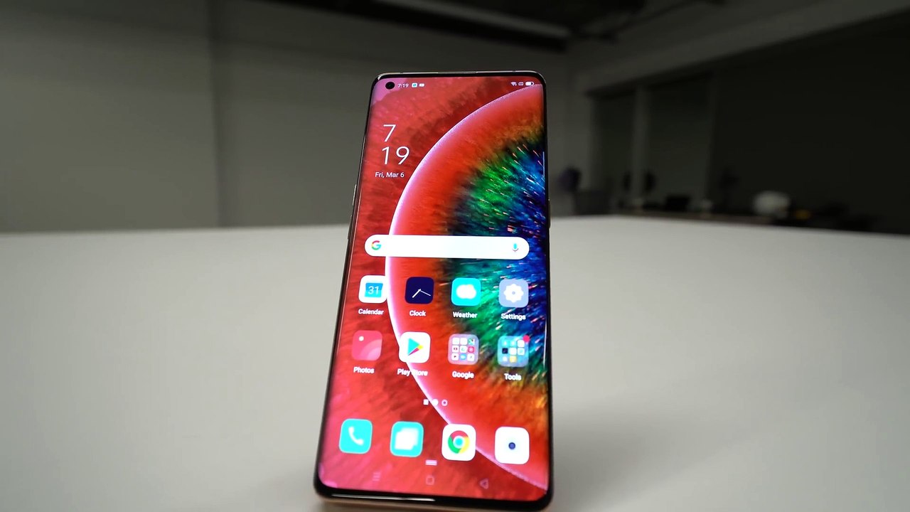 An Unexpected Flagship Smartphone Challenger...