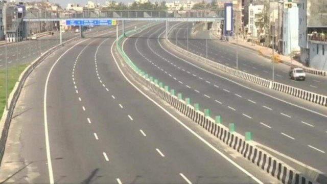 Complete lockdown in Delhi, Venkaiah Naidu to meet Rajya Sabha floor leaders at 1:30 pm today, more