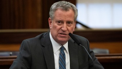 New York mayor blames Trump for medical shortages