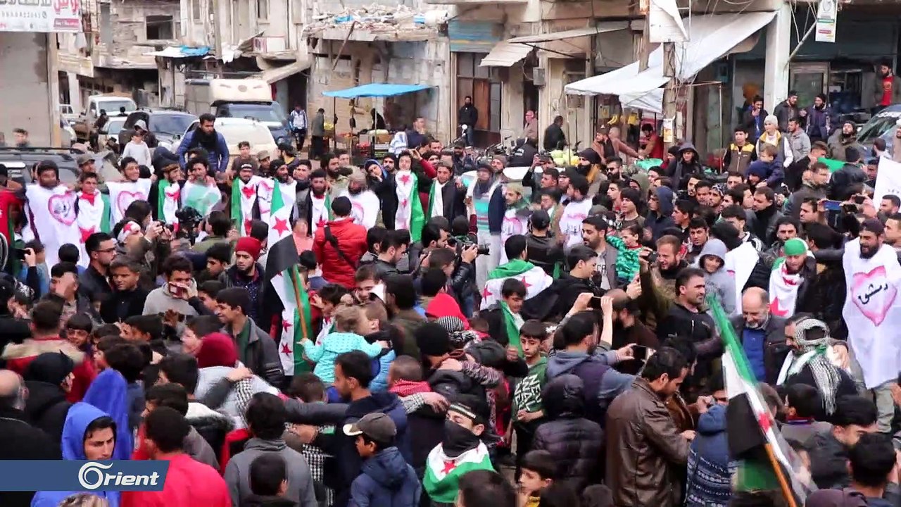 خروج مظاهرة في مدينة بنش شمال إدلب للتأكيد على أهداف الثورة