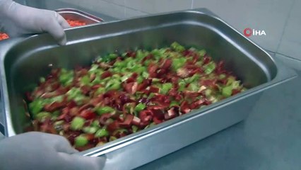 Maltepe’de 65 yaş üstüne sıcak yemek desteği