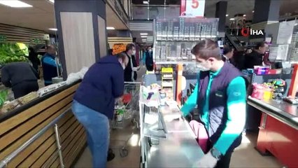 Yaşlıların ve hastaların ihtiyaçlarını 'Vefa Sosyal Destek Grubu' karşılıyor