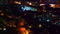 Bir DJ, balkonuna kurduğu ses sistemiyle Antalya sokaklarını adeta inletti