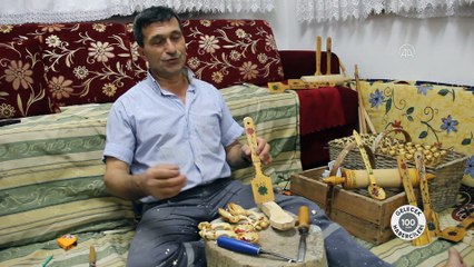 (Gelecek 100 Yılın Habercileri) Bursa'nın oyun kaşıkları bu ellerden çıkıyor - BURSA