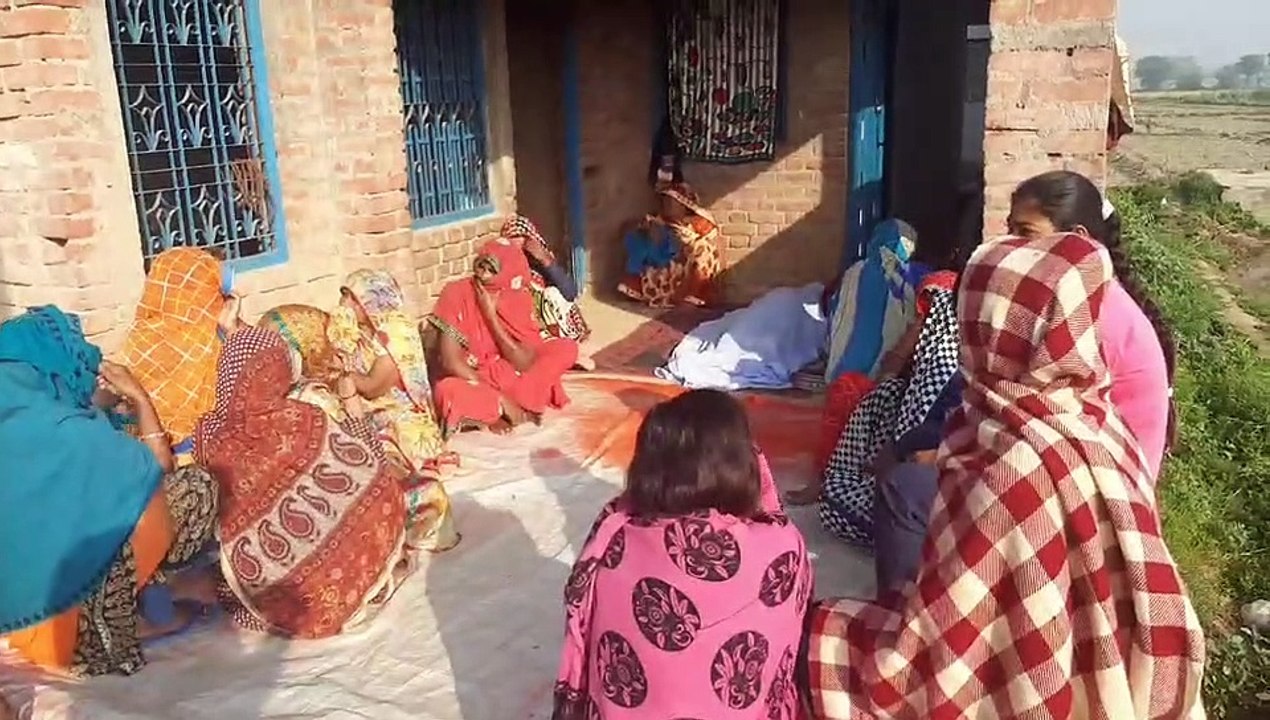 इटावाः विवाहिता ने संदिग्ध अवस्था में फांसी लगा...