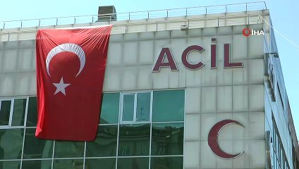 Kayseri’de hastalar için devlet hastanesinin bahçesine çadır kuruldu