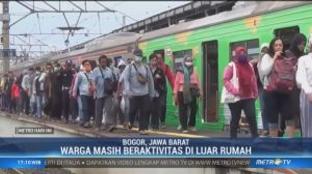 Stasiun Bogor Masih Ramai Penumpang