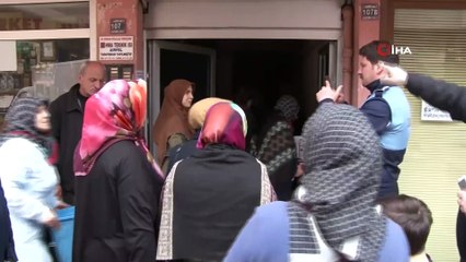 -Tahliye edilen 10 katlı binada oturanlar özel izinle eşyalarını almaya başladı