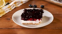 No-Bake Blueberry Cheesecake Lasagna Is The ULTIMATE Dessert