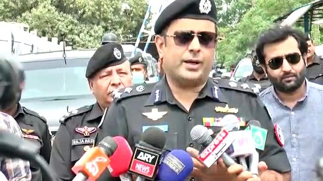 . The flag march routed through different areas of Karachi to counter the spread of pandemic Corona virus and to ensure lockdown imposed by the government of Sindh.