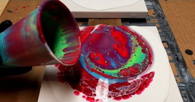 Wigglz’Art, le détourner des objets du quotidien en œuvre d’art