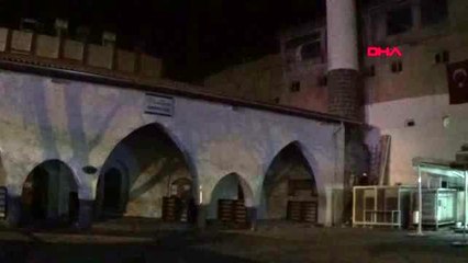 GAZİANTEP Camilerde koronavirüsün son bulması için dua edildi