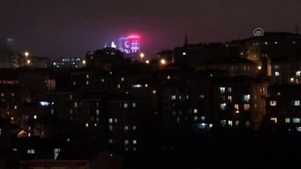 Koronavirüs salgının son bulması için camilerin hoparlöründen dua edildi - İSTANBUL