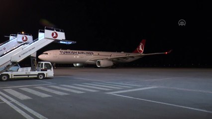 Eğitim için İrlanda'da olan öğrencilerden 305'i geldi - SİVAS