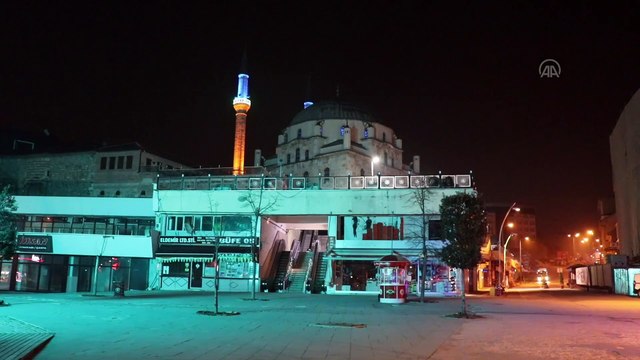 Koronavirüs salgının son bulması için camilerin hoparlöründen dua edildi - KARABÜK