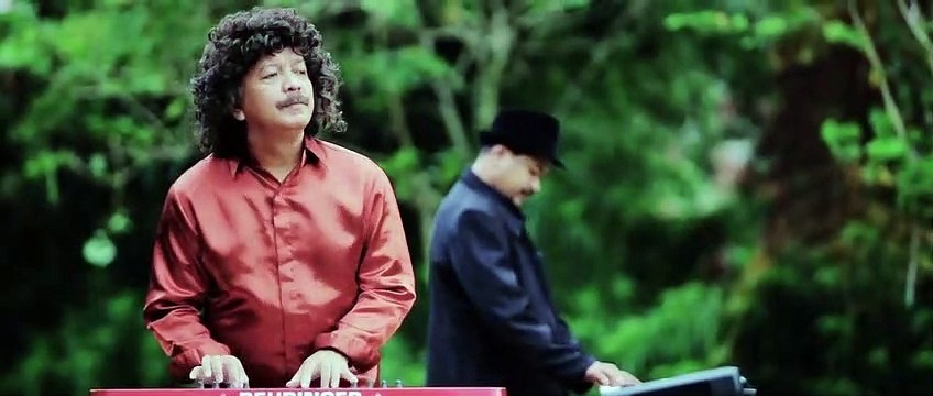 Caca Handika - Sang Biduan (Official Video)