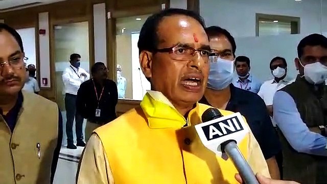 MP सीएम ने की कोरोना से बचाव की समीक्षा, भोपाल- जबलपुर में लगा कर्फ्यू