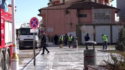 Şarkışla'da tüm cadde ve sokaklar koronavirüse karşı ilaçlandı