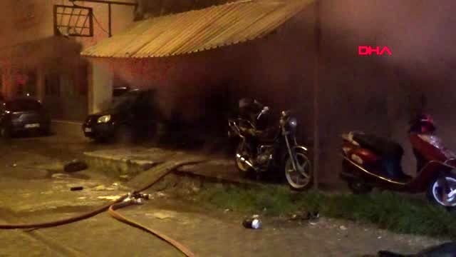 ÇANAKKALE Tamircide yangın; motosikletler ve dükkan kullanılamaz hale geldi