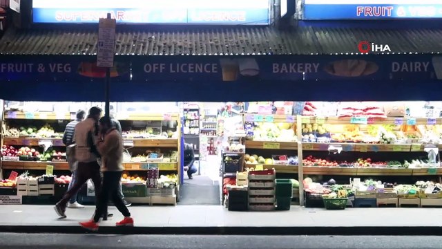 - İngiltere’deki sokağa çıkma yasağına rağmen Türk mahallesi hareketli