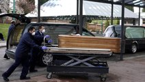 Koronavirüs salgını: İspanya'da terk edilmiş huzurevlerinde kalan yaşlılar yataklarında ölü bulundu