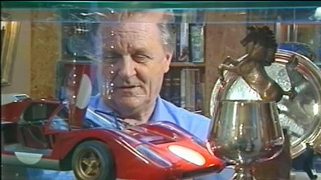 Albert Uderzo, le dessinateur d'Astérix, est décédé à l'âge de 92 ans d'une crise cardiaque sans lien avec le coronavirus , annonce sa famille