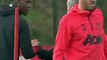DIRECT !La vidéo du début d'entraînement à Manchester United montre le froid entre le champion du monde Paul Labile Pogba et José Mourinho C'est chaud. Pogba au Barça ?