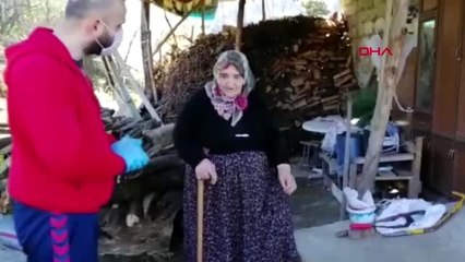 RİZE Vali, elleriyle çamaşır yıkayan yaşlı kadına makine hediye etti