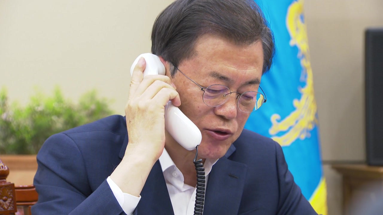 문 대통령, 스페인 총리와 통화..."G20 화상 회의...코로나19 임상 경험 공유...