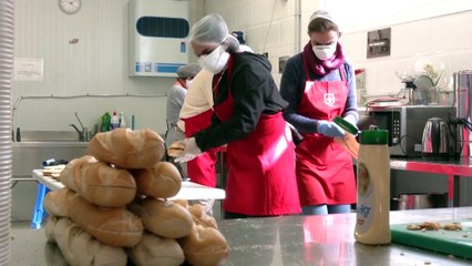 El comedor social de San Juan de Acre modifica su actividad ante el coronavirus