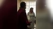 Bayrampaşa'da bir çiftin nikahı Kovid-19 tedbirleri kapsamında evde kıyıldı
