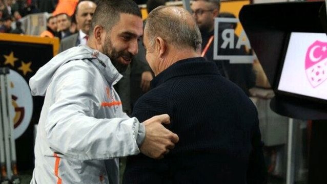 Arda Turan: Fatih Terim dimdik ayakta