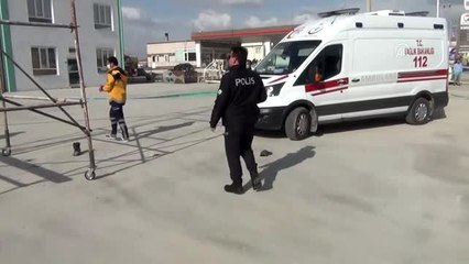 Elektrik akımına kapılan 3 işçi yaralandı