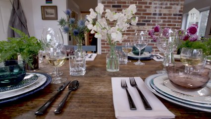 How to Mix China for a Gorgeous Table Setting