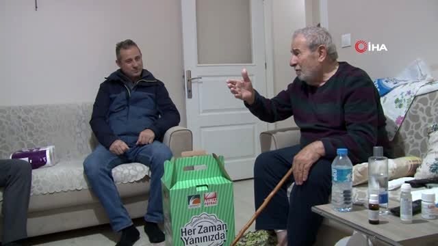 Çekmeköy'de korona virüs tedbirleri kapsamında evden çıkmayan yaşlılara yemek hizmeti