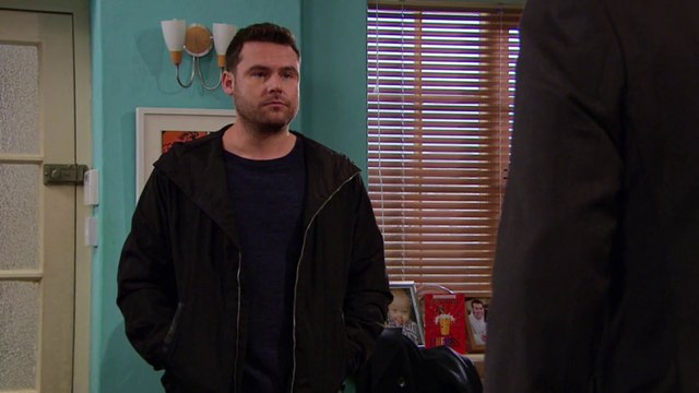 ‪Livron - Aaron Gives Parenting Advice To Chas & Paddy! ‬