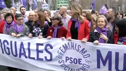 Calvo da negativo por coronavirus, pero el resultado no es "concluyente" y seguirá hospitalizada