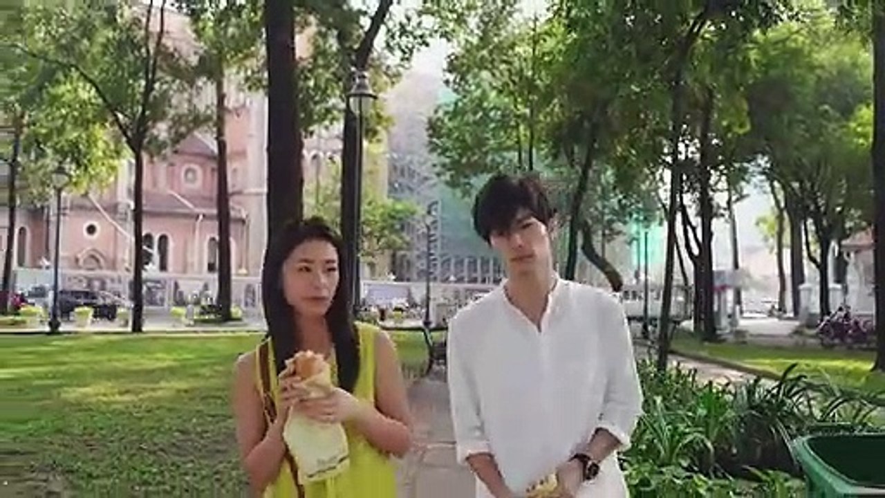 tourist E03