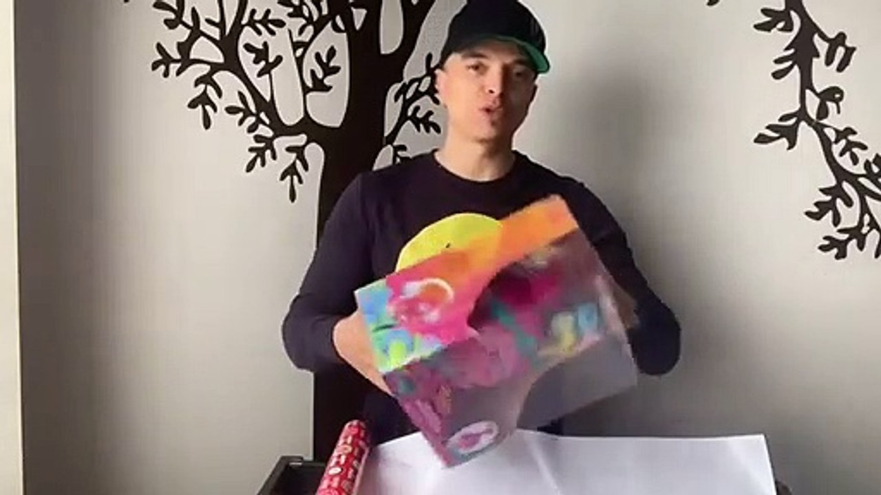 Coronavirus: L'humoriste Rachid Badouri frappe encore avec une nouvelle vidéo sur la quarantaine qui nous fait exploser de rire