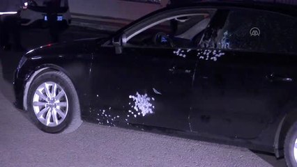 Başkentte seyir halindeki otomobile ateş açıldı